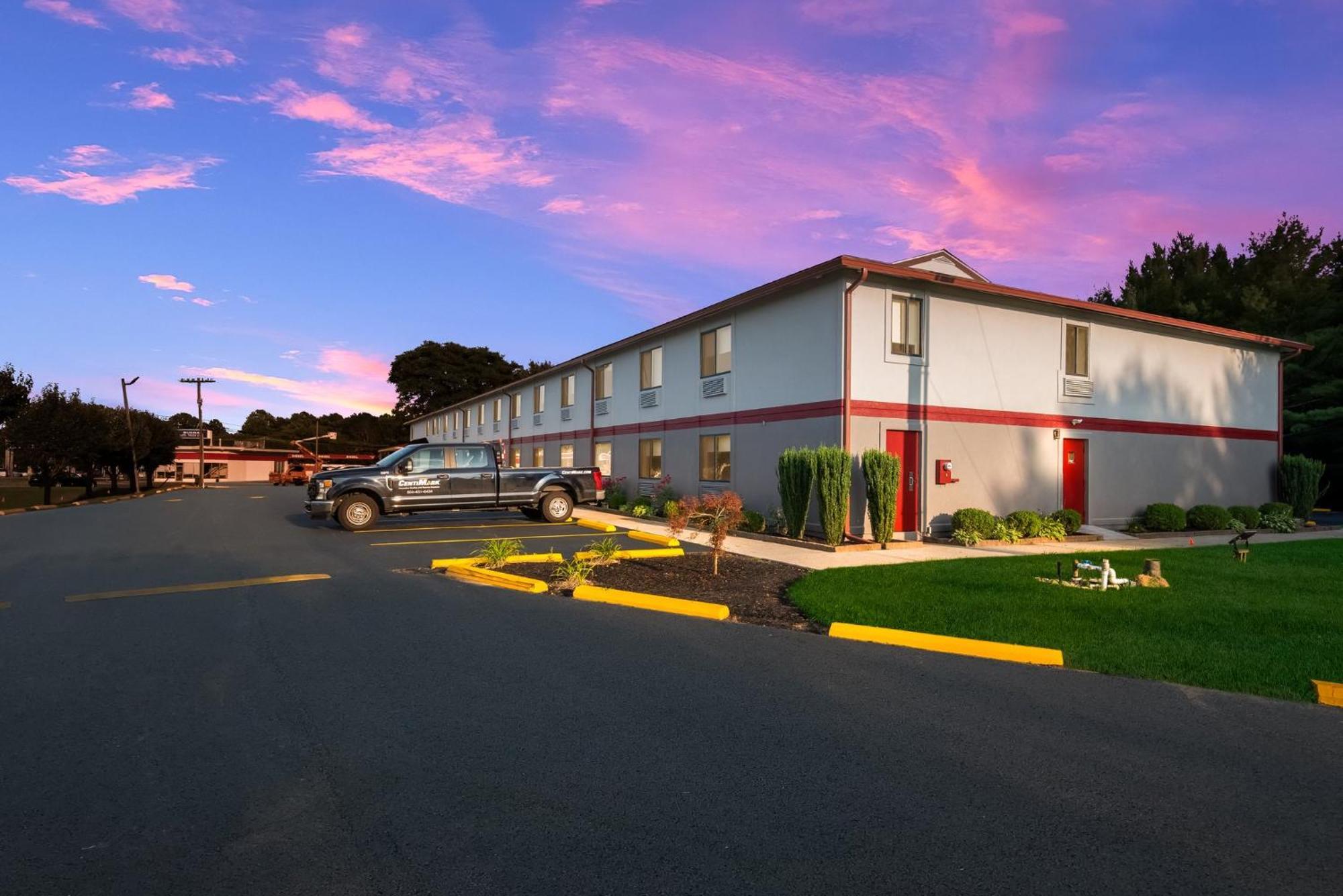 Red Roof Inn & Suites Vineland - Buena Zewnętrze zdjęcie