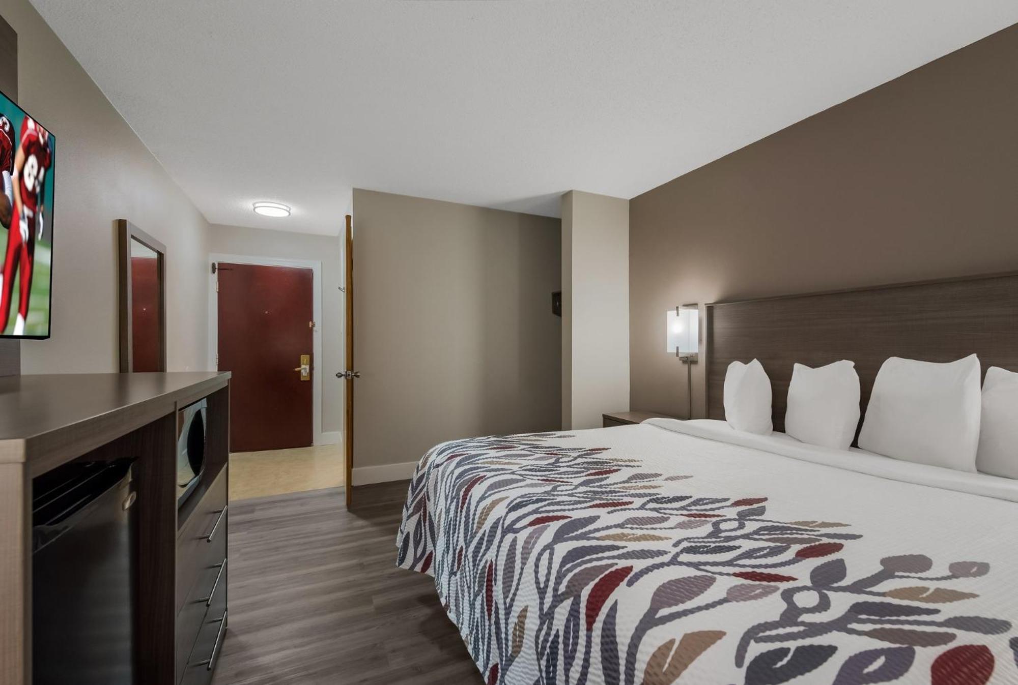 Red Roof Inn & Suites Vineland - Buena Zewnętrze zdjęcie